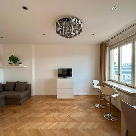 Апартаменты Castle View Apartments. Old Town